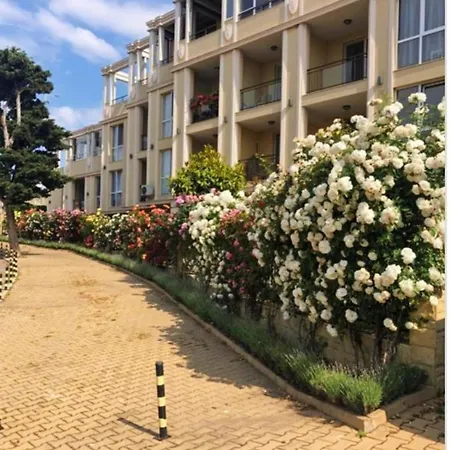 Seaside Garden Апартамент Варна